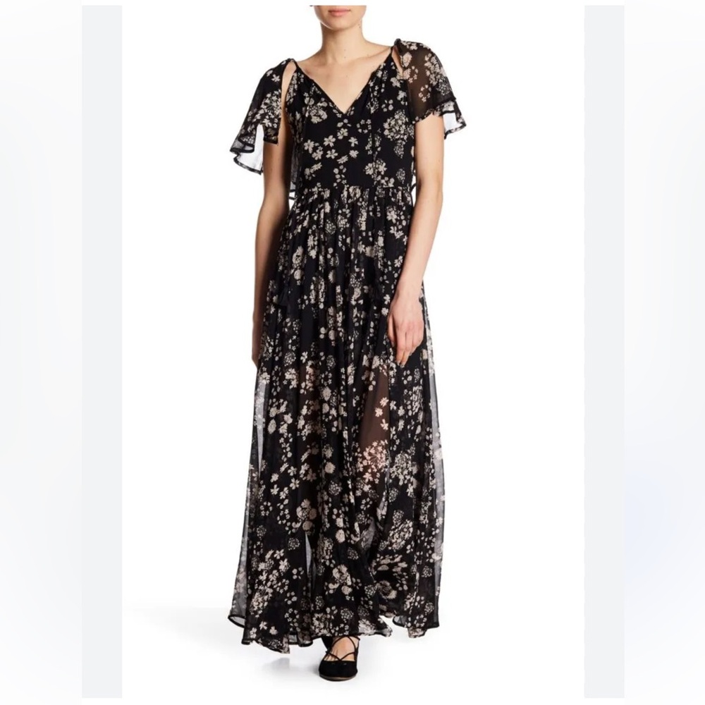 Rebecca Minkoff Black Floral Ruffle Cape Polyester Floral Maxi. Size 0‎